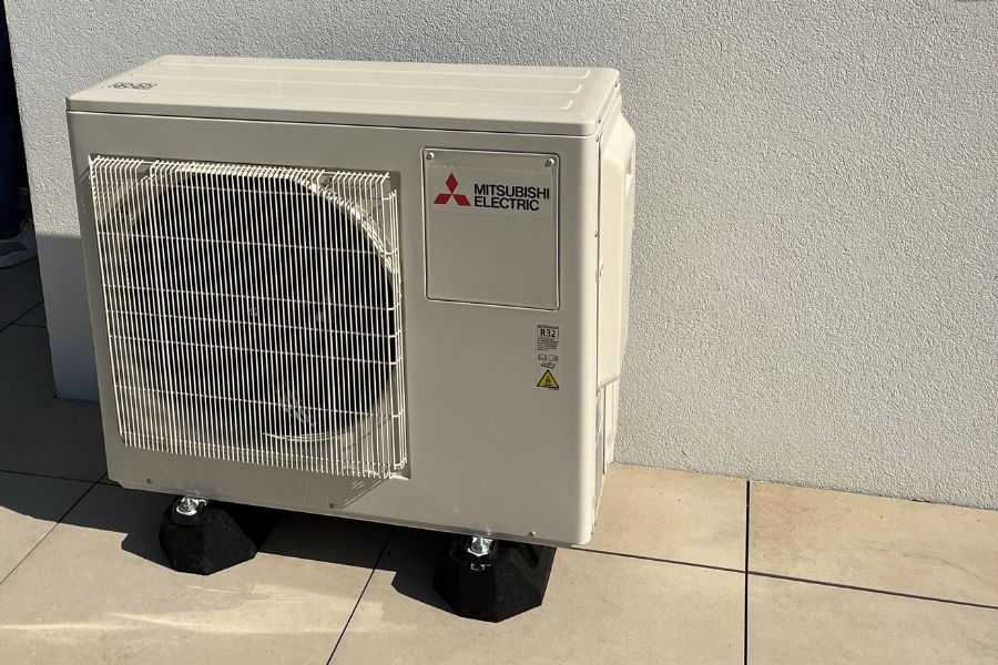 Jednostka zewnętrzna klimatyzatora kanałowego Mitsubishi Electric